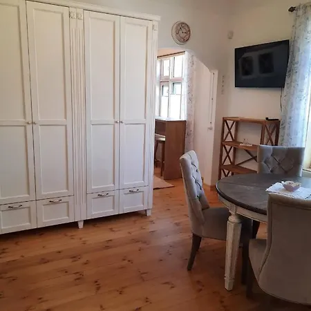 Appartement Armas Siseouega Kesklinnakorter, Esplanaadi Tn. Pärnu