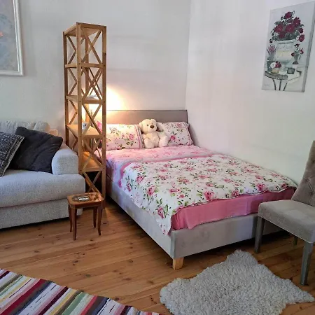 Armas Siseouega Kesklinnakorter, Esplanaadi Tn. Apartament Parnawa